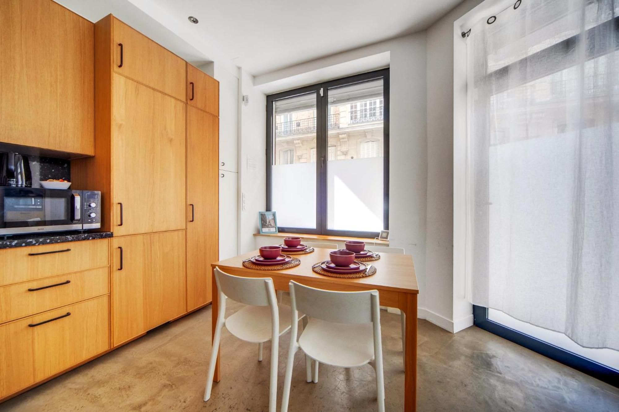 Large Flat Very Close To Montmartre Paris Exterior photo