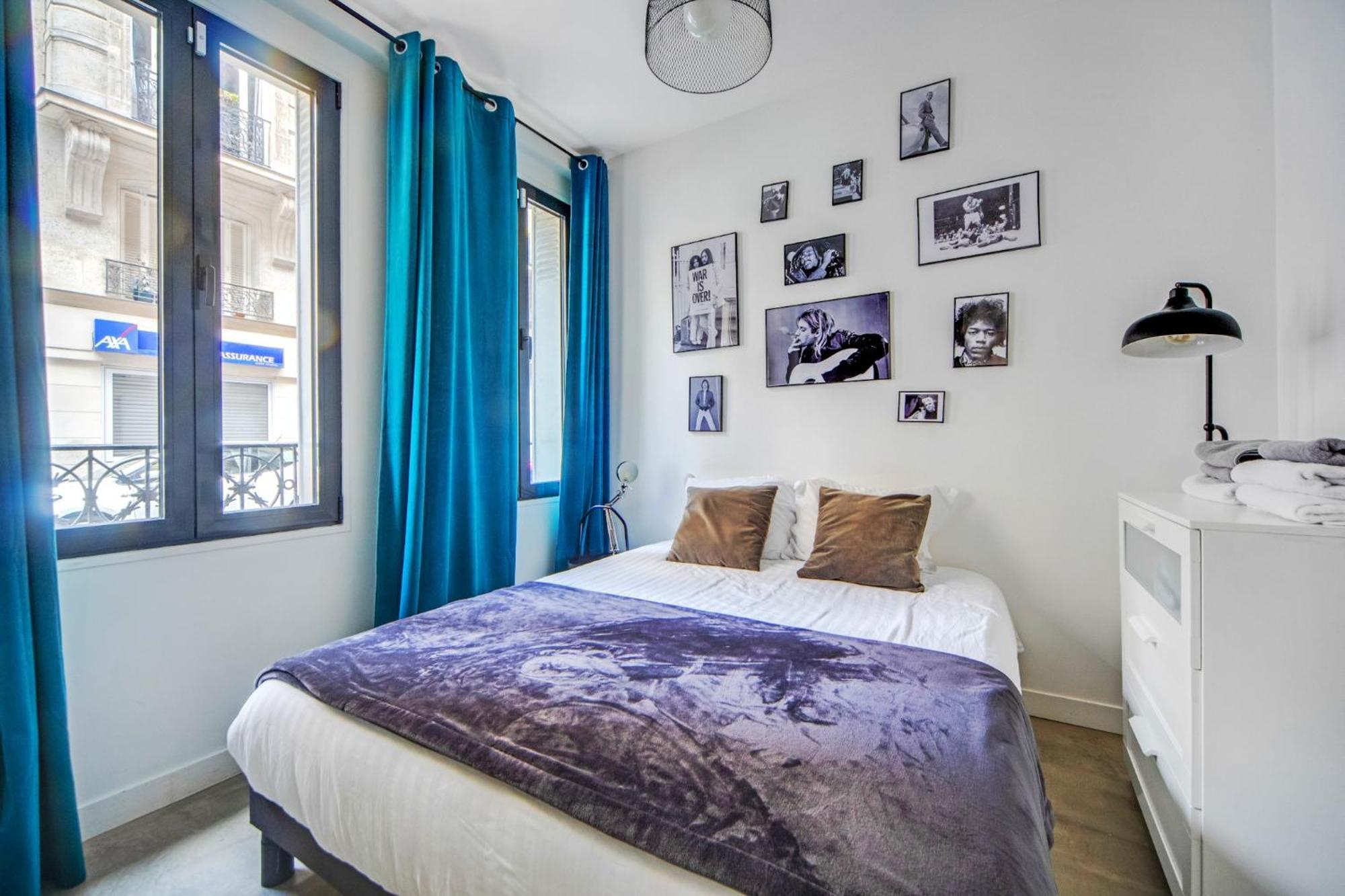 Large Flat Very Close To Montmartre Paris Exterior photo